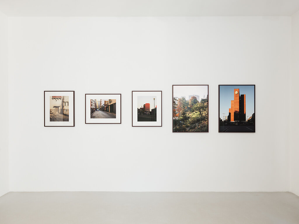 SentimentIndex-Installation-LR-027.jpg
