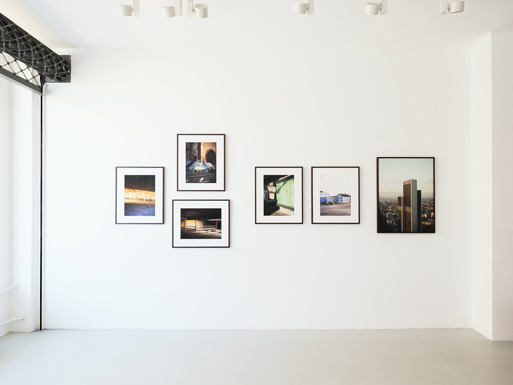 SentimentIndex-Installation-LR-036.jpg